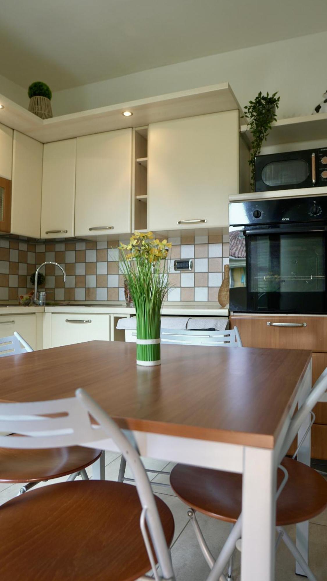 Appartamento La Casa Di Anita Asti Esterno foto